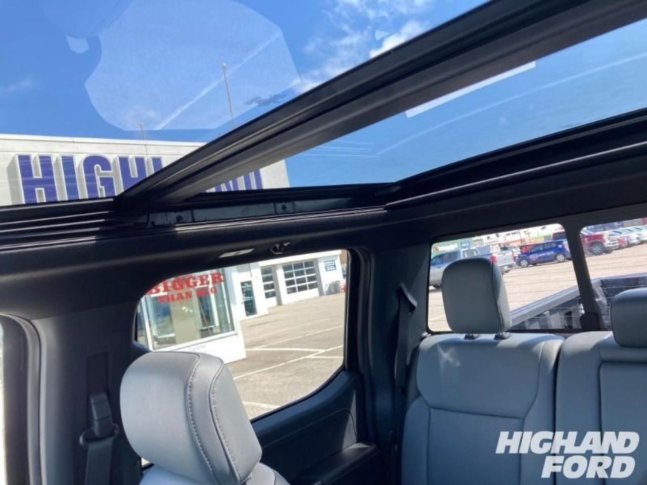 2023 Ford F-150 Lightning Lariat EXT RANGE | CO-PILOT 360 Photo