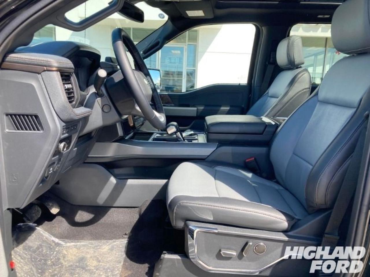 2023 Ford F-150 Lightning Lariat EXT RANGE | CO-PILOT 360 Photo