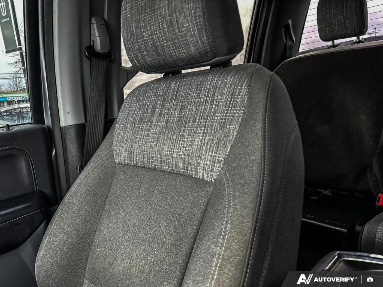 2022 Ford F-150 302A XLT 5.0 V8 CREW CAB 4X4 Photo