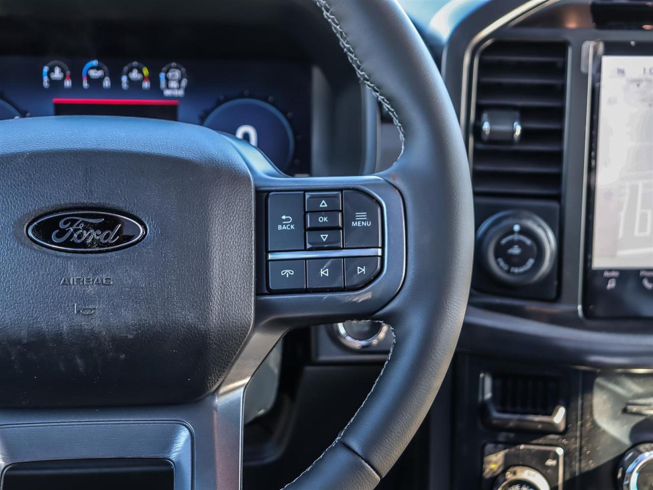 2026 Ford F-150 Lariat Photo