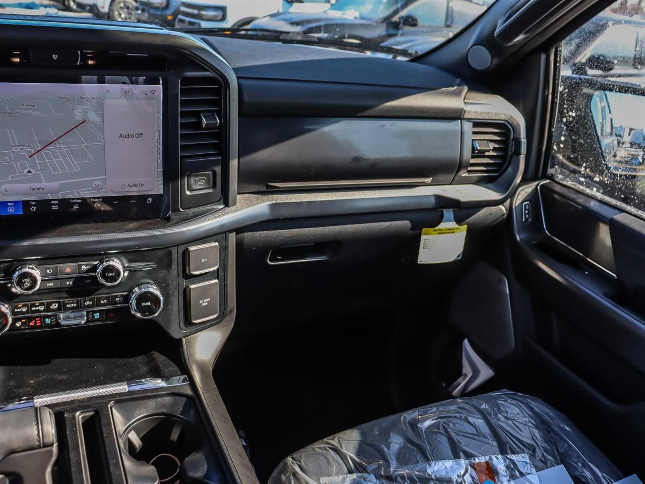 2026 Ford F-150 Lariat Photo