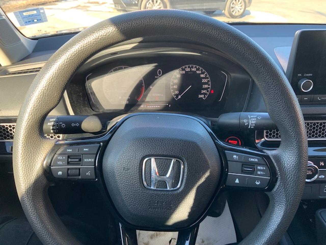 2022 Honda Civic LX Photo1