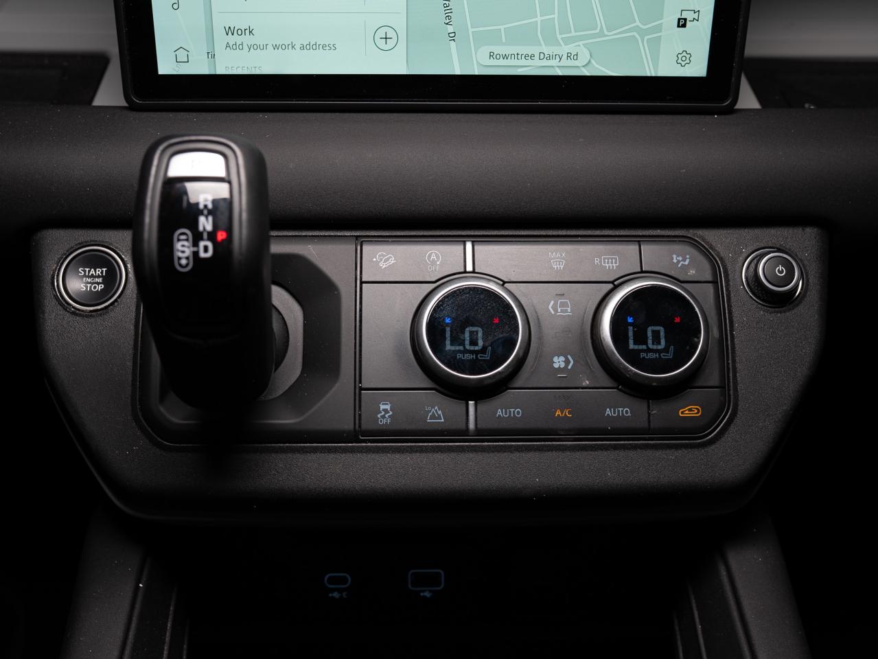 2024 Land Rover Defender 110 | P400 | X-DYNAMIC | PANO | MERIDIAN Photo