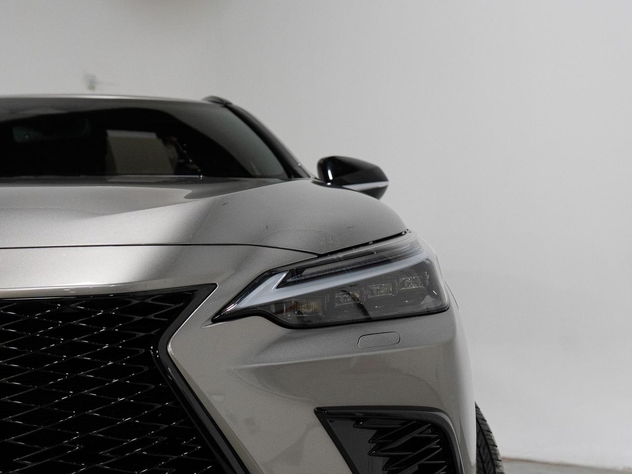 2022 Lexus NX 350 | F-SPORT | RED LEATHER | 20 IN Photo