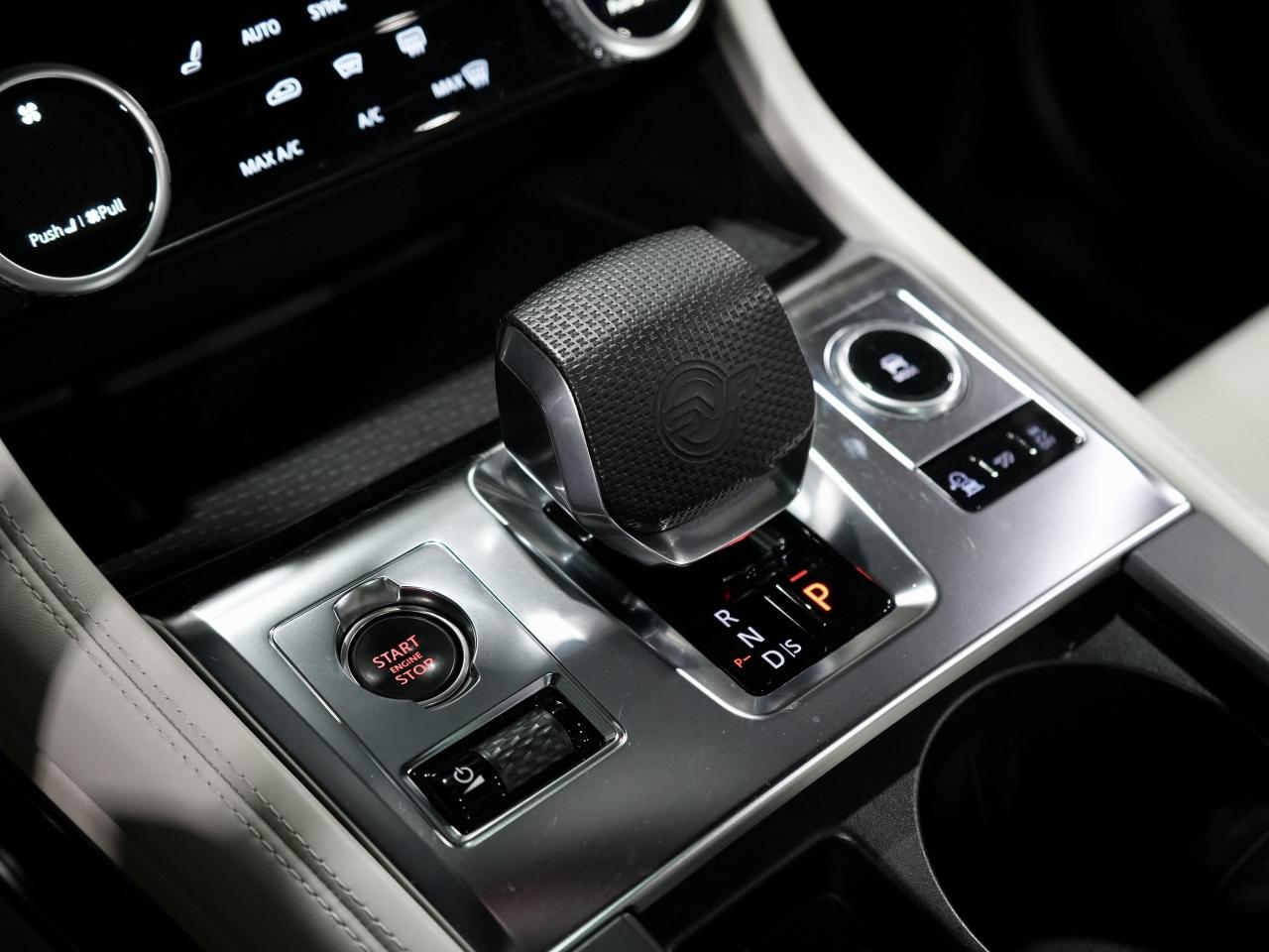 2024 Jaguar F-PACE SVR P550 Auto | HUD|360 CAM|MERIDIAN|PICKUP TODAY Photo