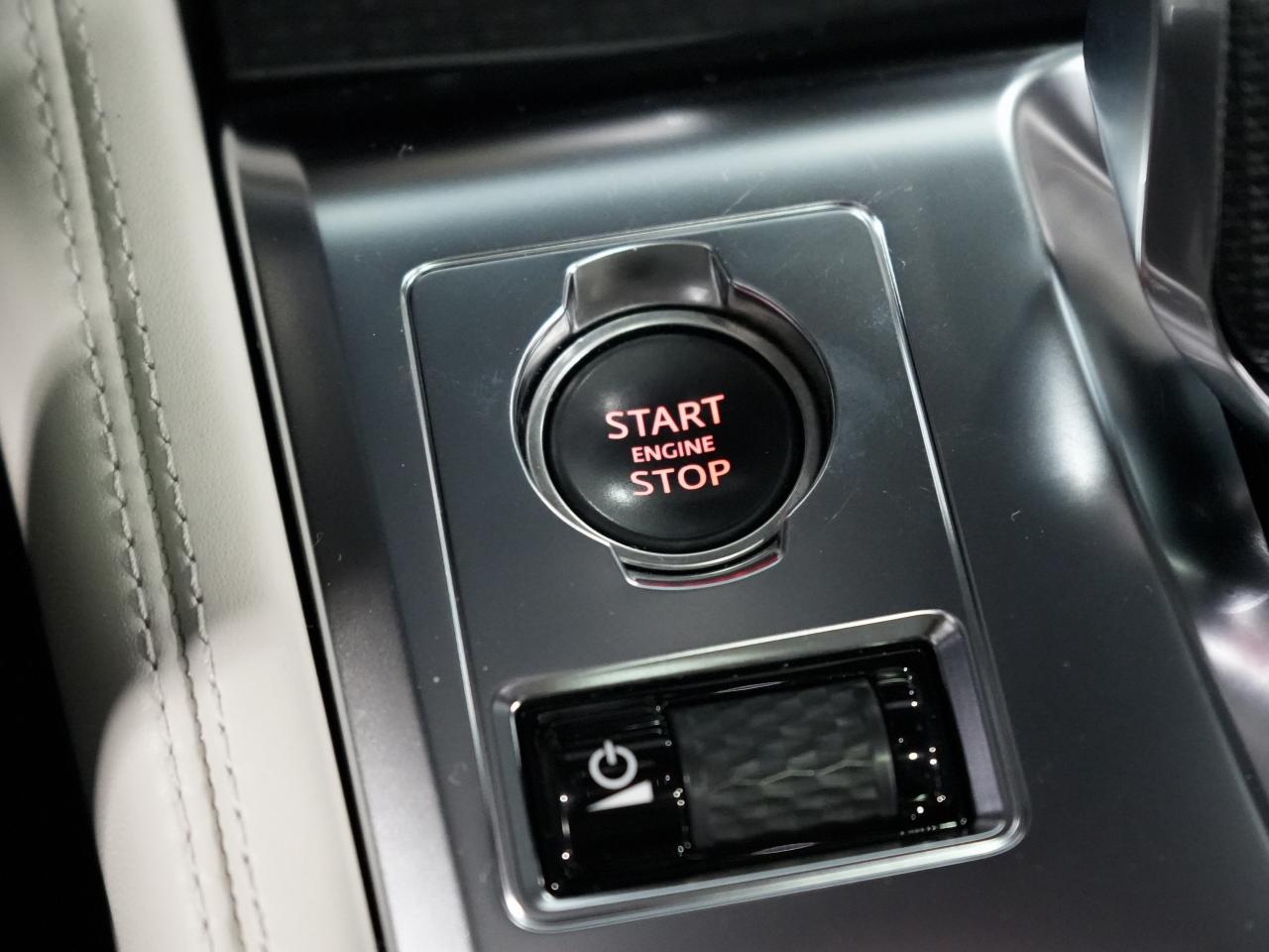 2024 Jaguar F-PACE SVR P550 Auto | HUD|360 CAM|MERIDIAN|PICKUP TODAY Photo