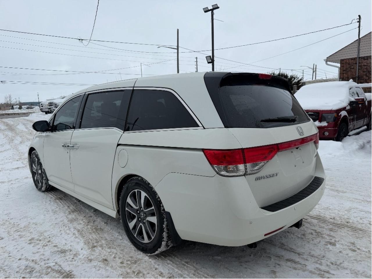 2014 Honda Odyssey Touring | Clean CARFAX | Very Well Maintained Photo