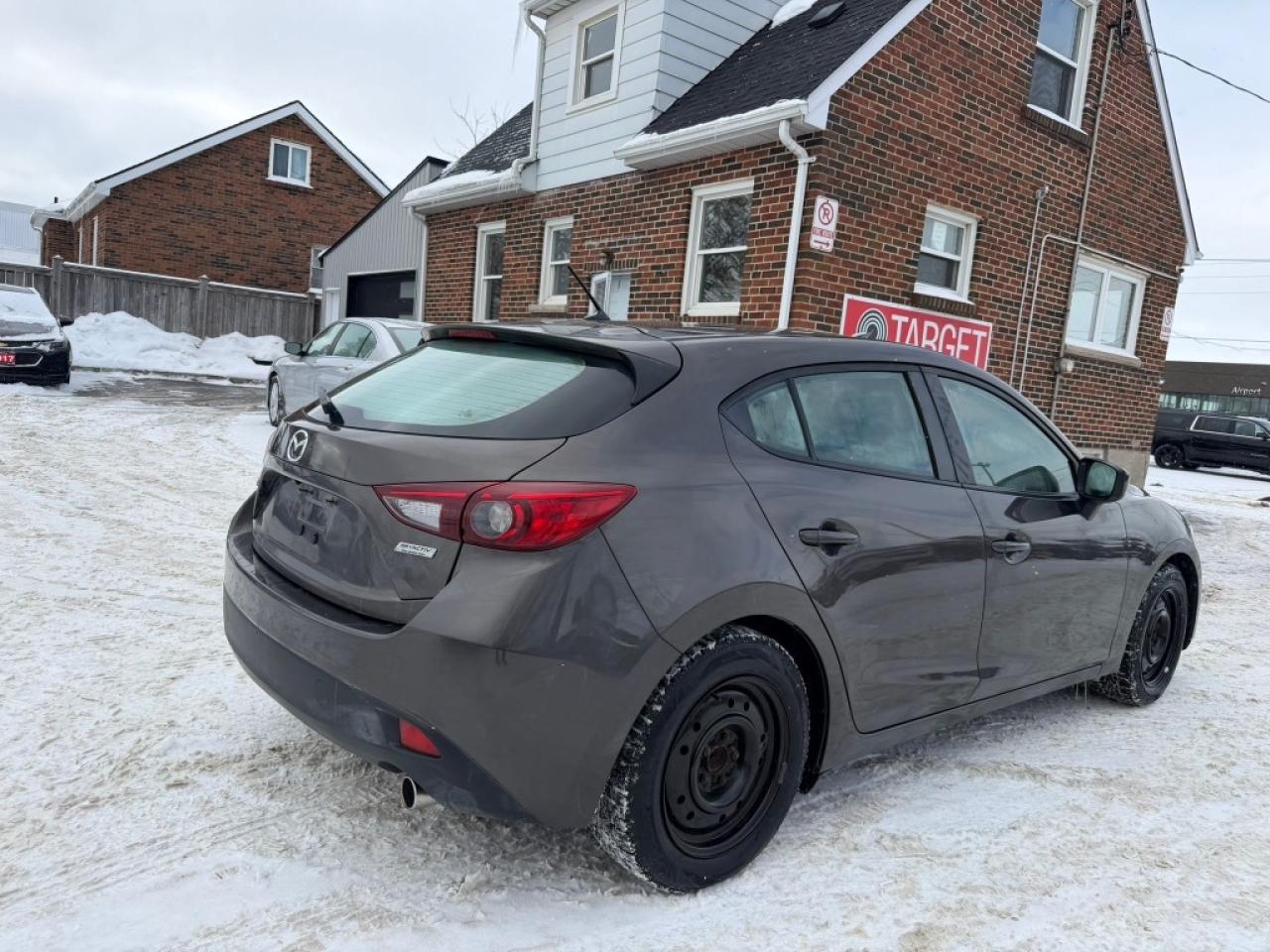 2016 Mazda MAZDA3 GX | Two Sets Of Tires Photo