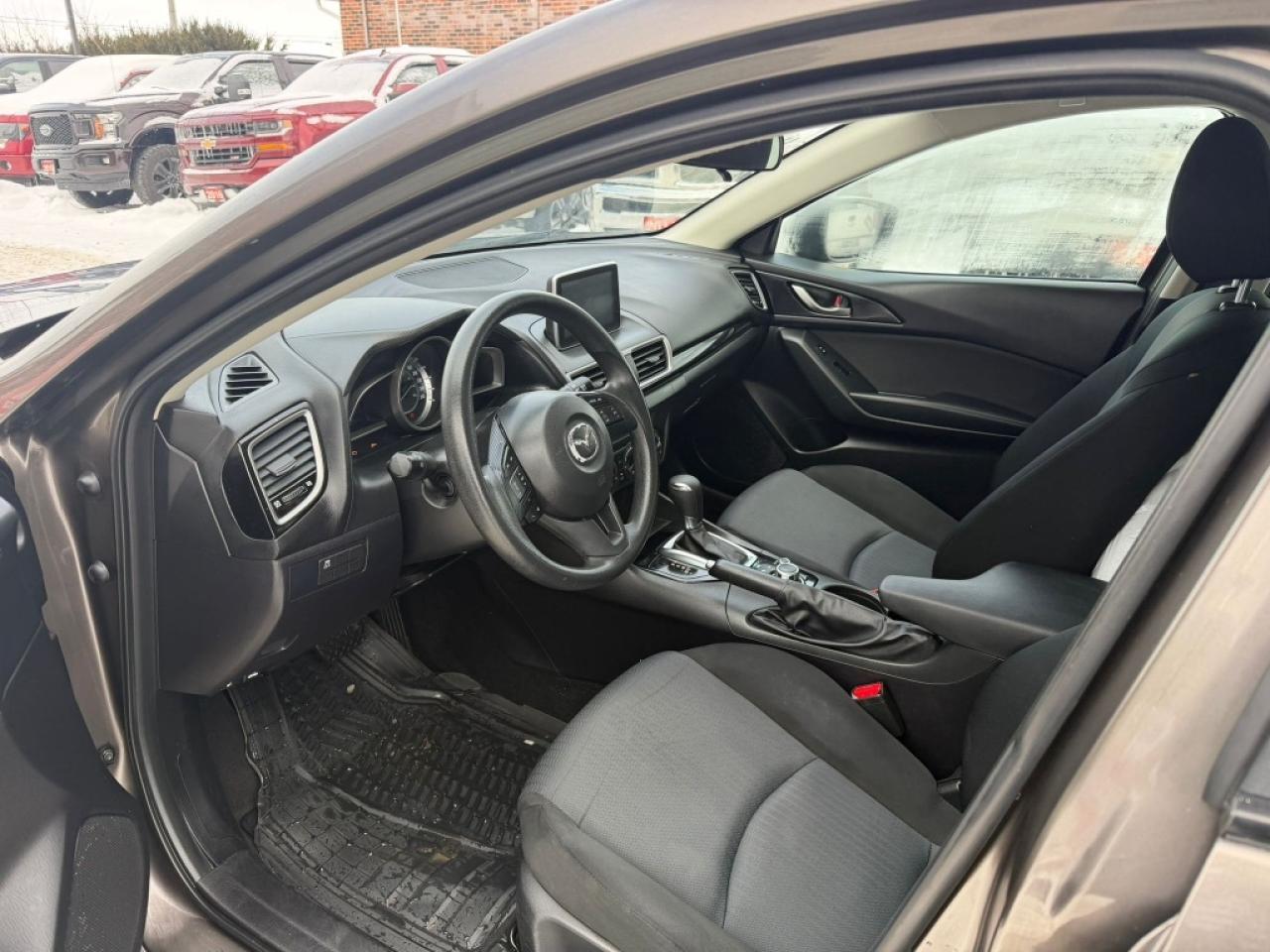 2016 Mazda MAZDA3 GX | Two Sets Of Tires Photo