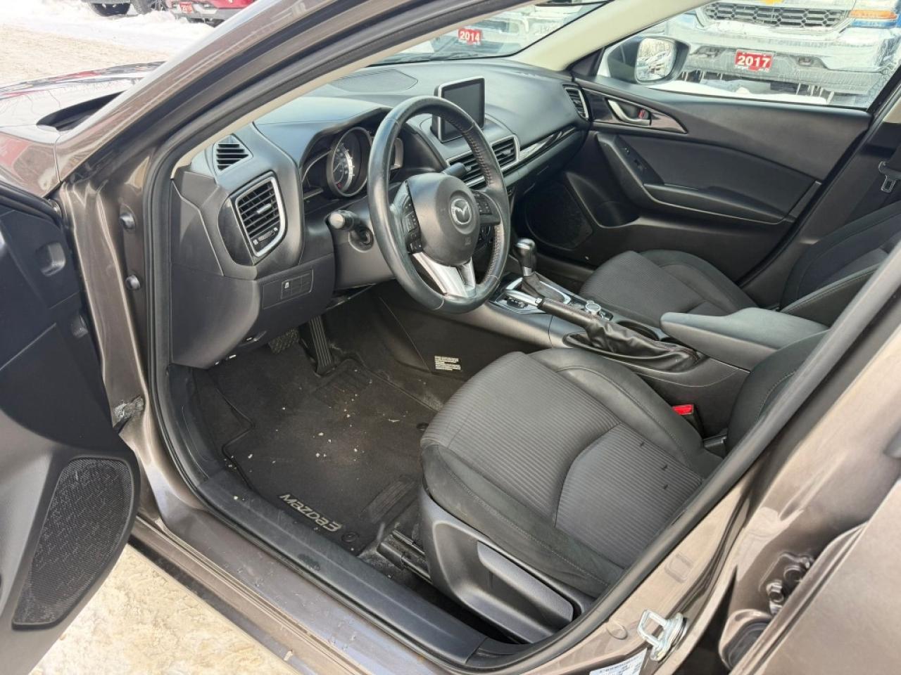 2015 Mazda MAZDA3 No Accidents | Very Well Serviced | Drives Great ! Photo