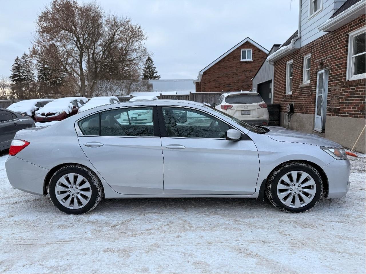 2013 Honda Accord Sedan LX | Very Well Maintained Photo