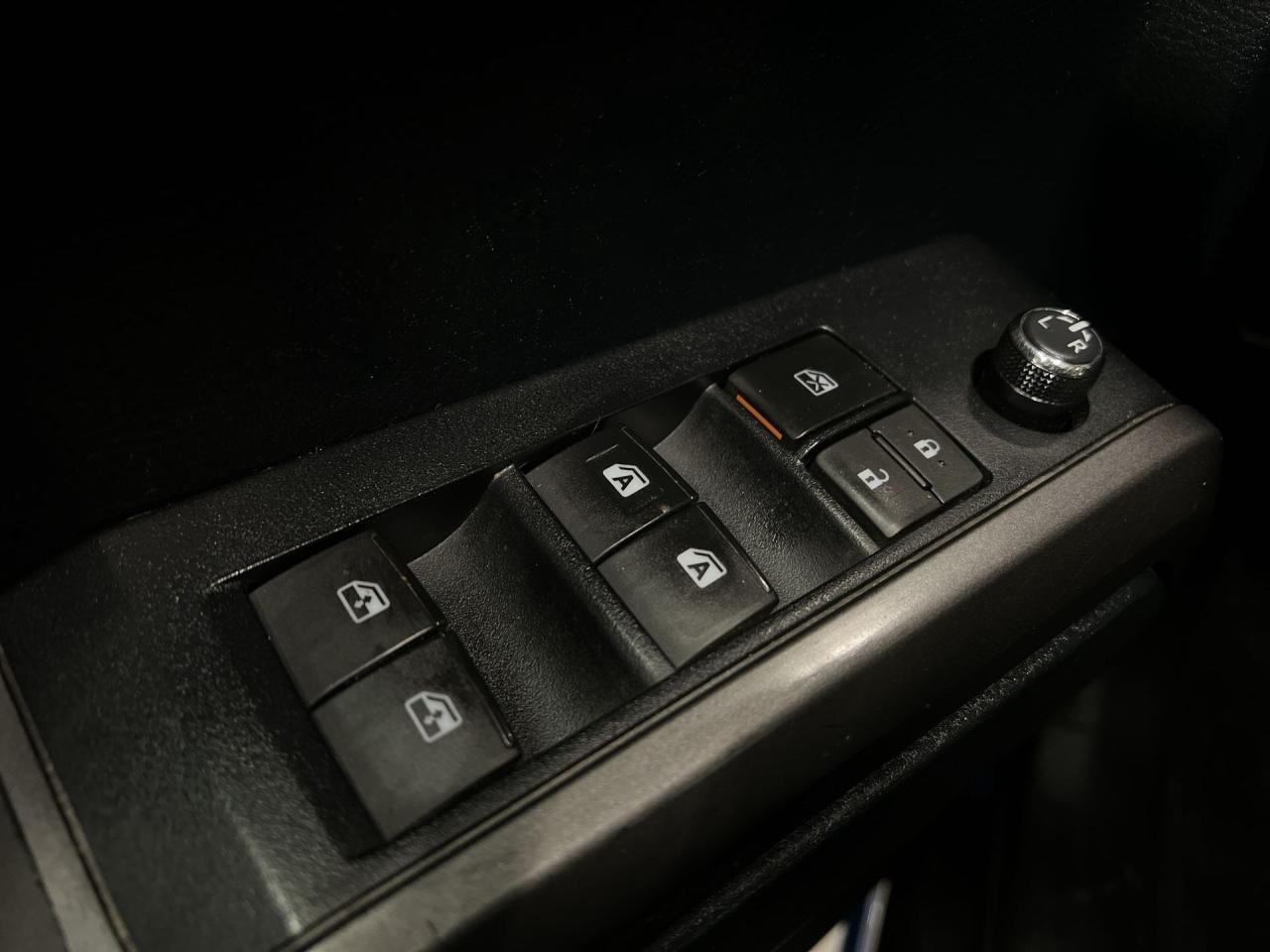 2016 Toyota Tacoma TRD SPORT 4X4 | UPGRADE PKG | DBL CAB | SUNROOF Photo