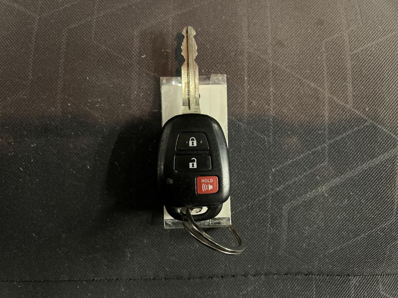 2016 Toyota Tacoma TRD SPORT 4X4 | UPGRADE PKG | DBL CAB | SUNROOF Photo