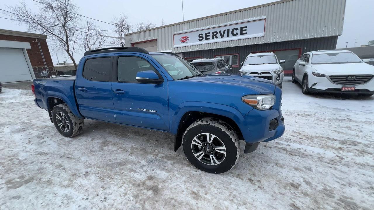 2016 Toyota Tacoma TRD SPORT 4X4 | UPGRADE PKG | DBL CAB | SUNROOF Photo