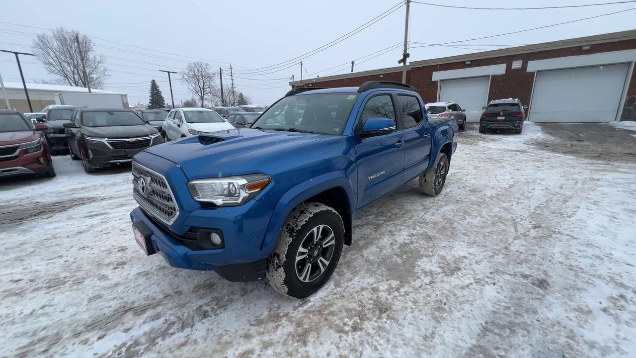 2016 Toyota Tacoma TRD SPORT 4X4 | UPGRADE PKG | DBL CAB | SUNROOF Photo