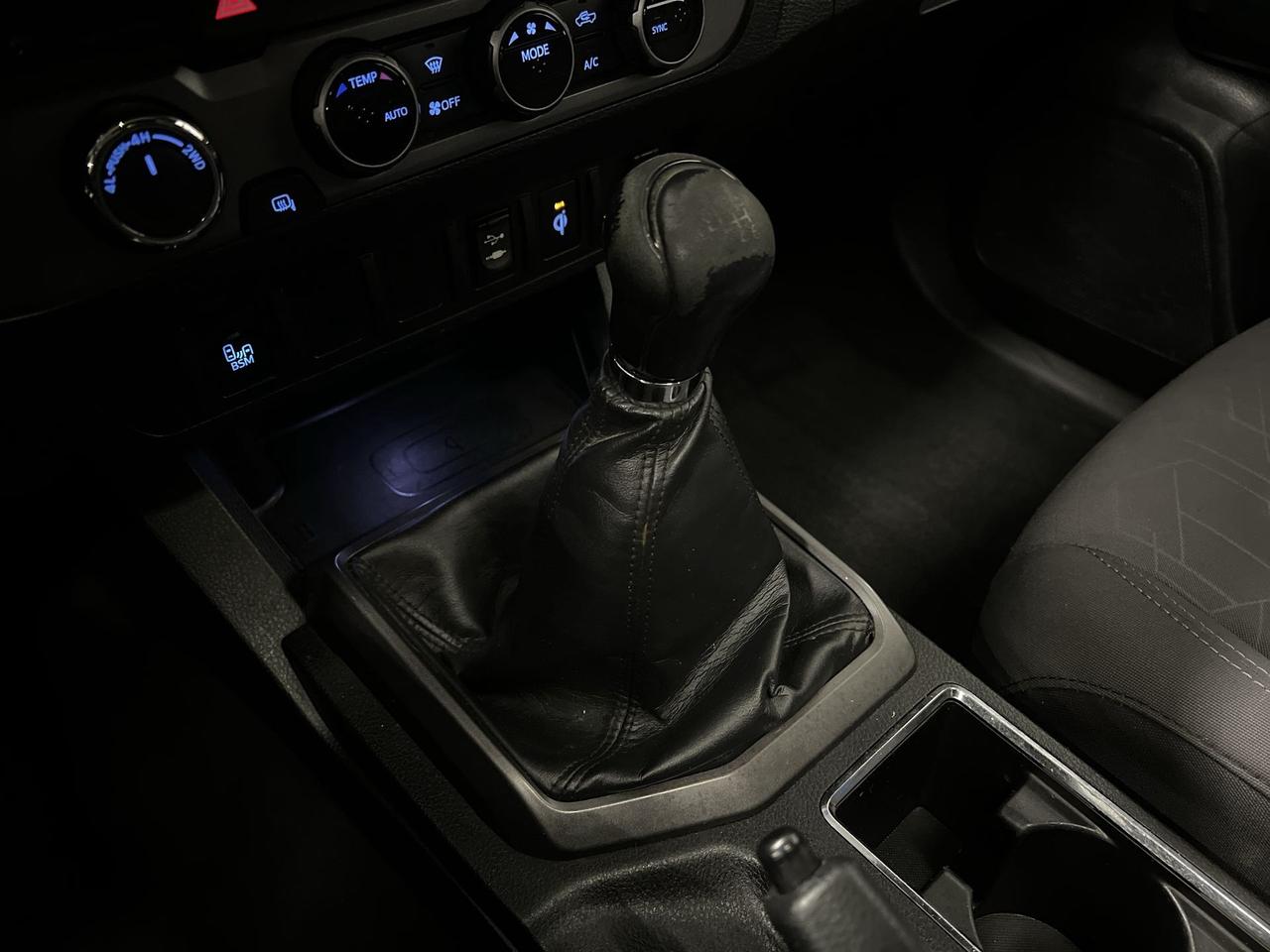 2016 Toyota Tacoma TRD SPORT 4X4 | UPGRADE PKG | DBL CAB | SUNROOF Photo