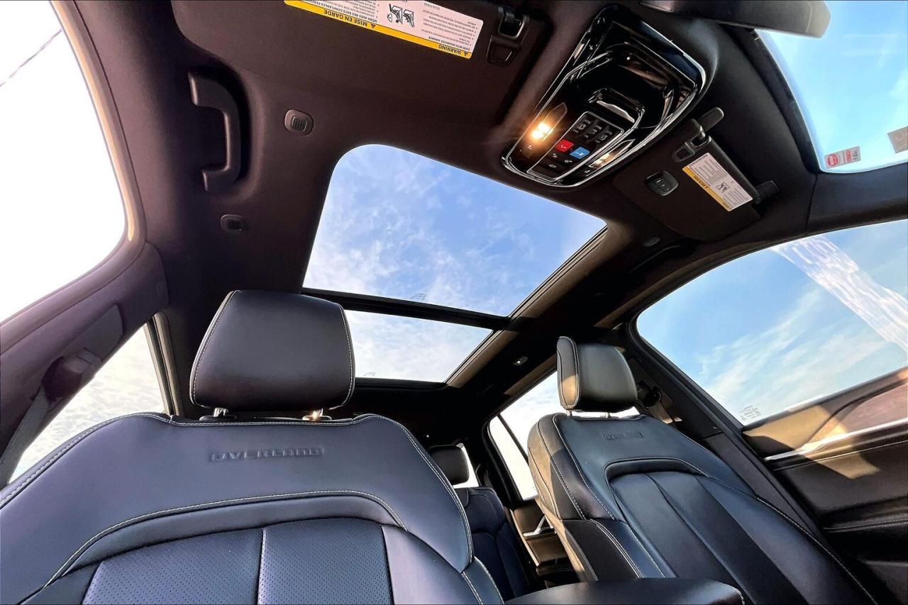 2023 Jeep Grand Cherokee L Overland | 6Seat | Vented Leather | Panoroof | 4X4 Photo