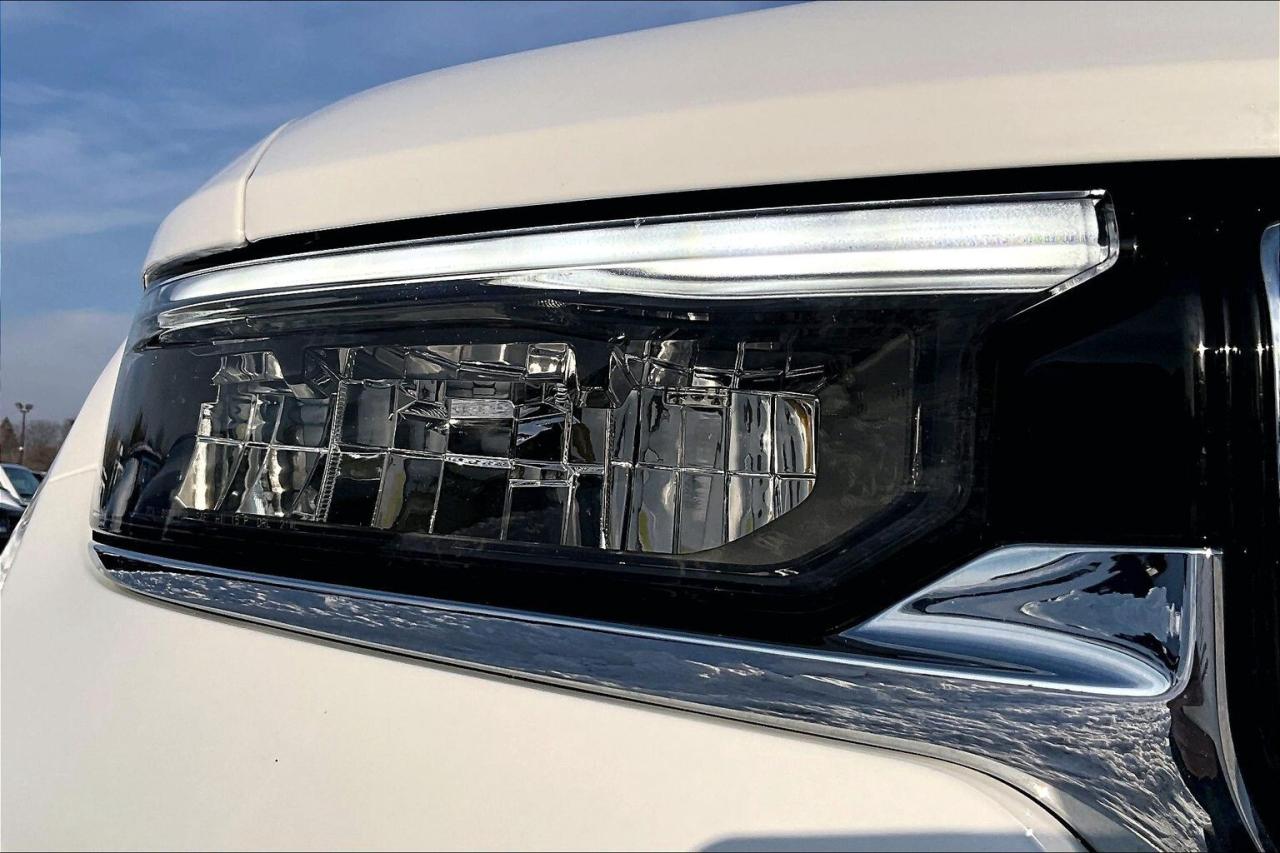 2023 Jeep Grand Cherokee L Overland | 6Seat | Vented Leather | Panoroof | 4X4 Photo