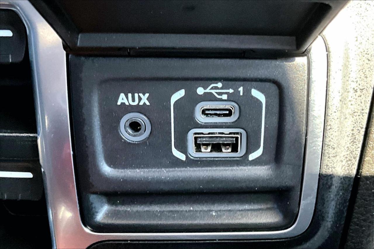 2024 Jeep Wrangler Willys 4Dr | Heated Seats | 12.3" NAV | Tow | 4X4 Photo