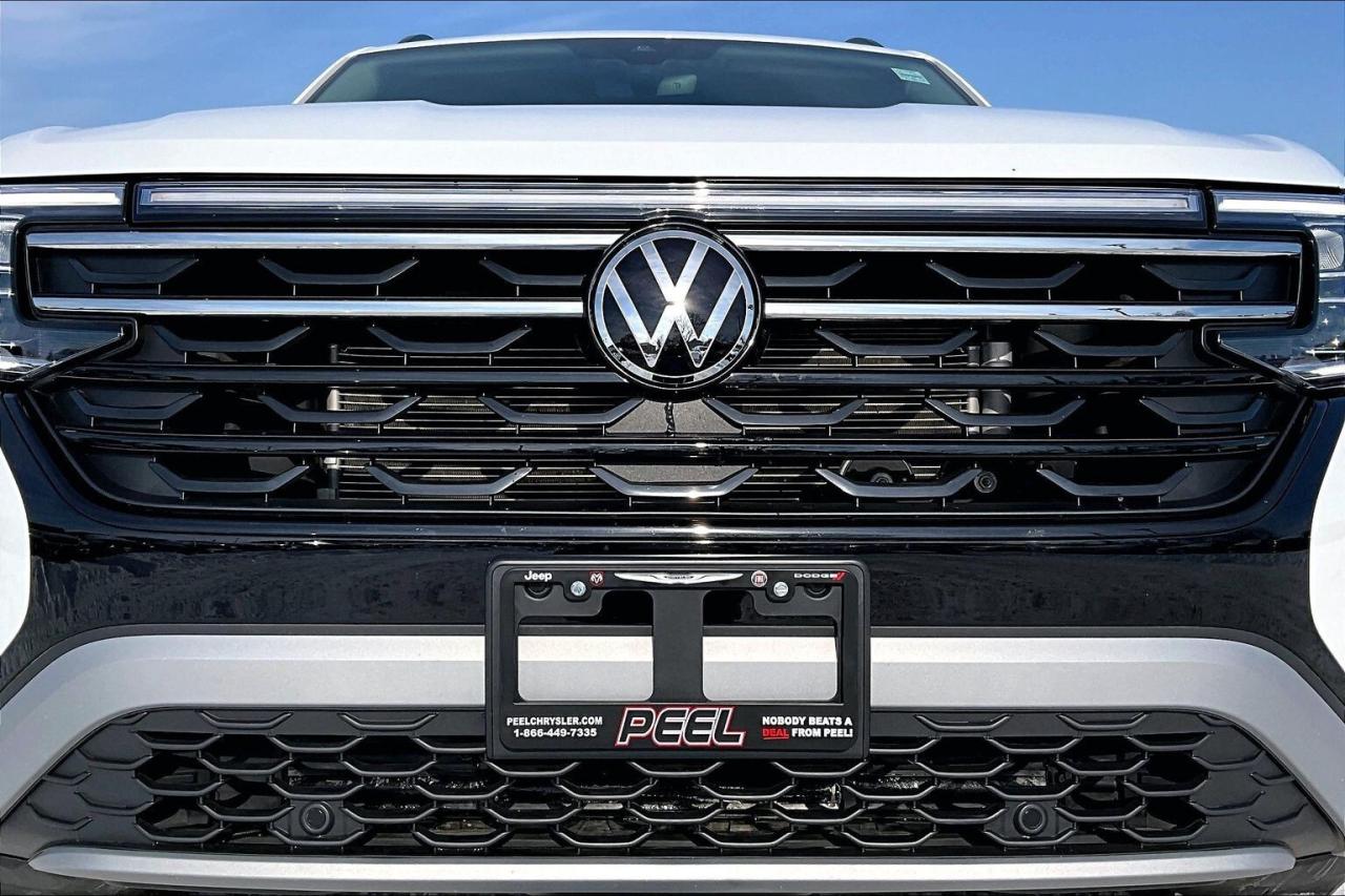 2024 Volkswagen Atlas Peak Edition | 7Seat | Heated/Vented Leather | AWD Photo