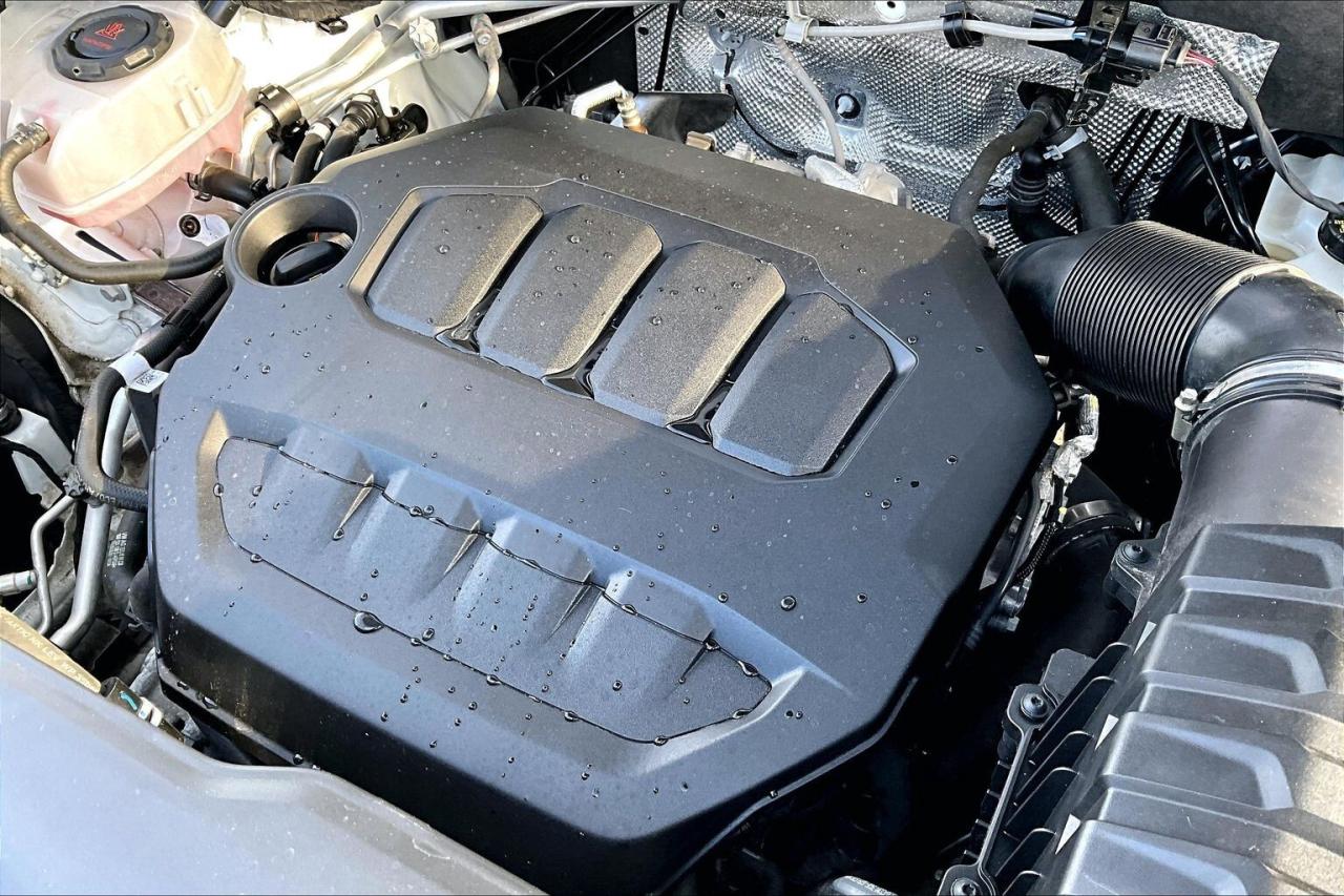 2024 Volkswagen Atlas Peak Edition | 7Seat | Heated/Vented Leather | AWD Photo