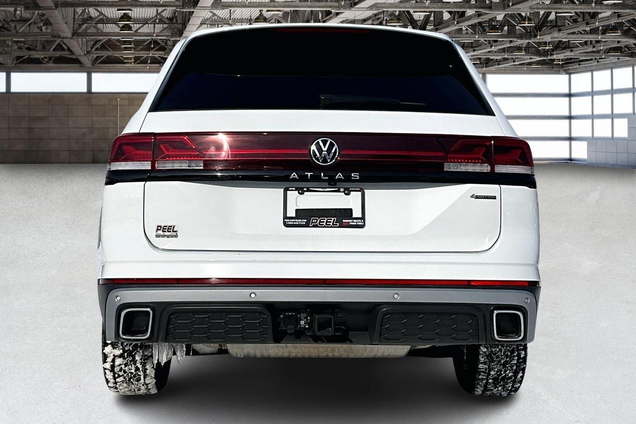 2024 Volkswagen Atlas Peak Edition | 7Seat | Heated/Vented Leather | AWD Photo