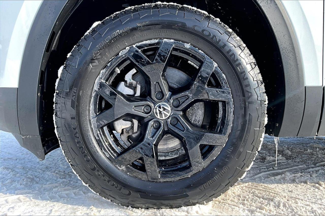 2024 Volkswagen Atlas Peak Edition | 7Seat | Heated/Vented Leather | AWD Photo