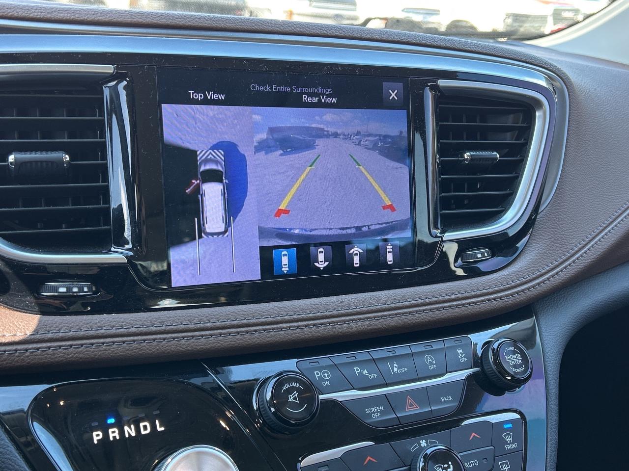 2017 Chrysler Pacifica LIMITED, HEATED LEATHER, REMOTE START, SUNROOF! - Photo #20