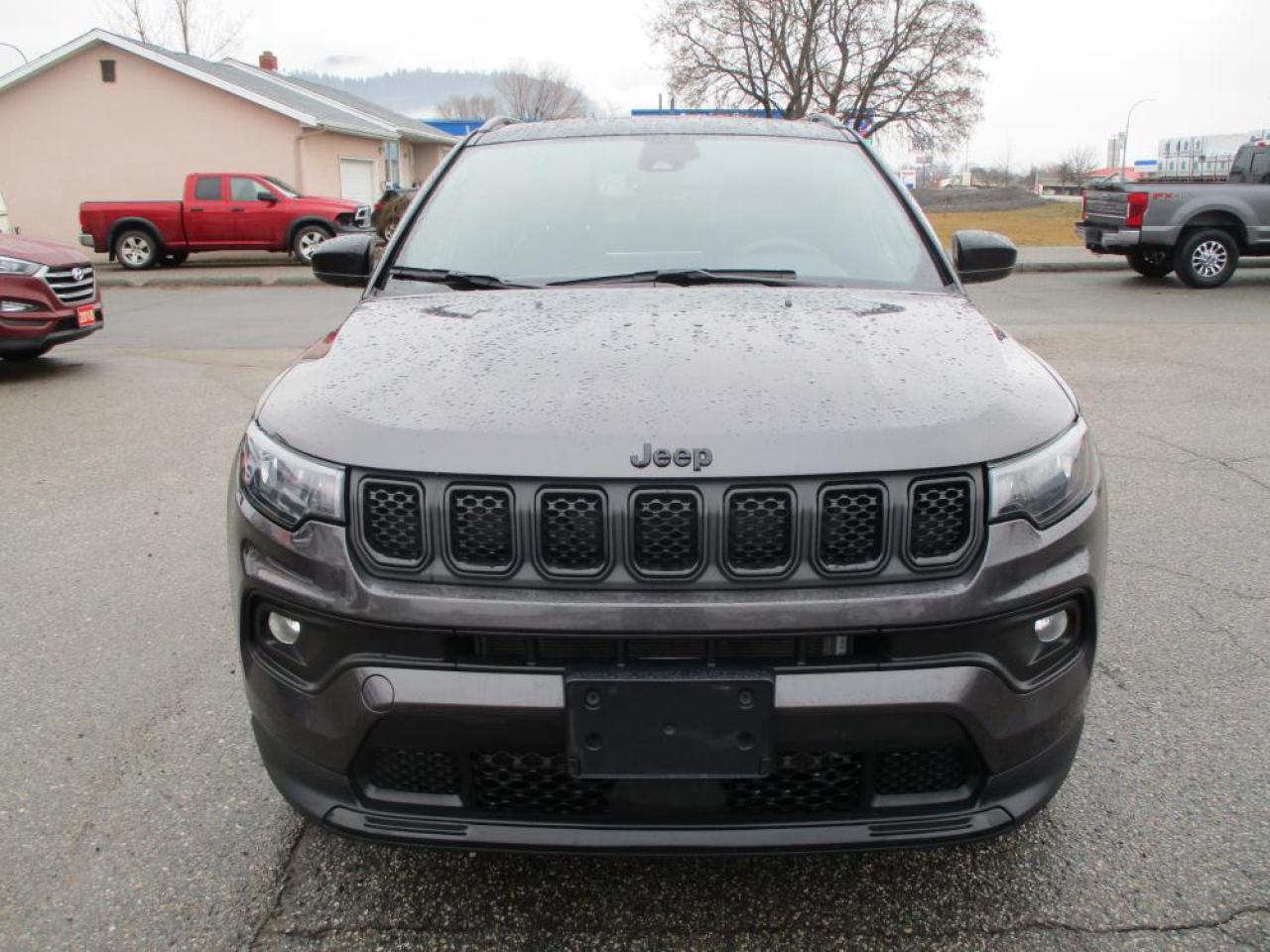 2024 Jeep Compass ALTITUDE 4WD - Photo #2