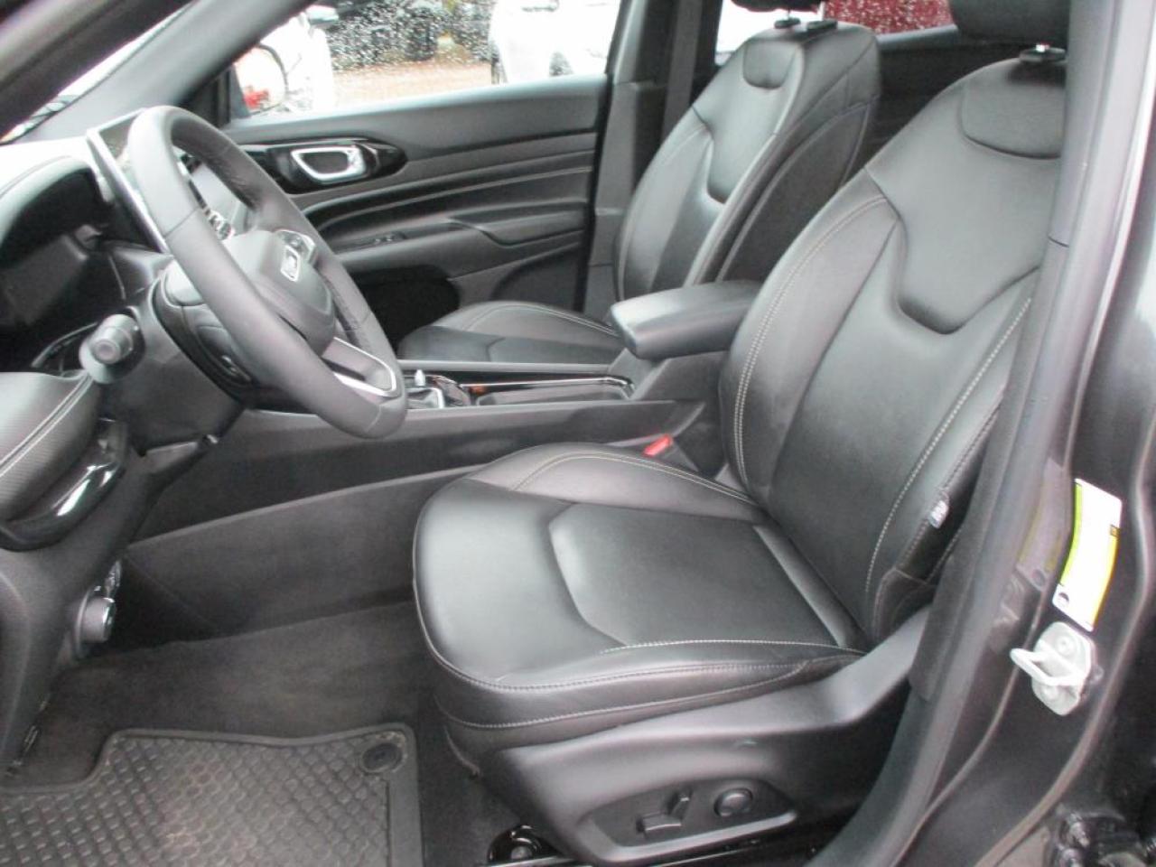 2024 Jeep Compass ALTITUDE 4WD - Photo #11