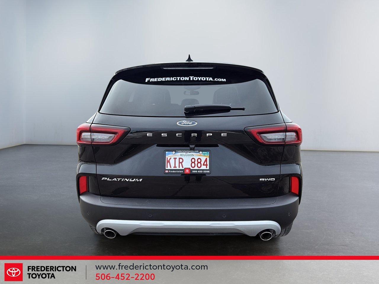 2024 Ford Escape Platinum Photo