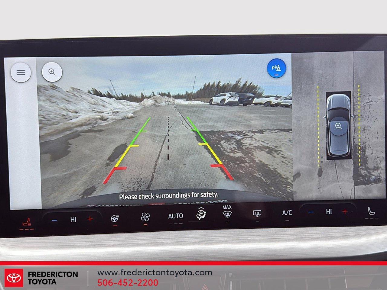 2024 Ford Escape Platinum Photo