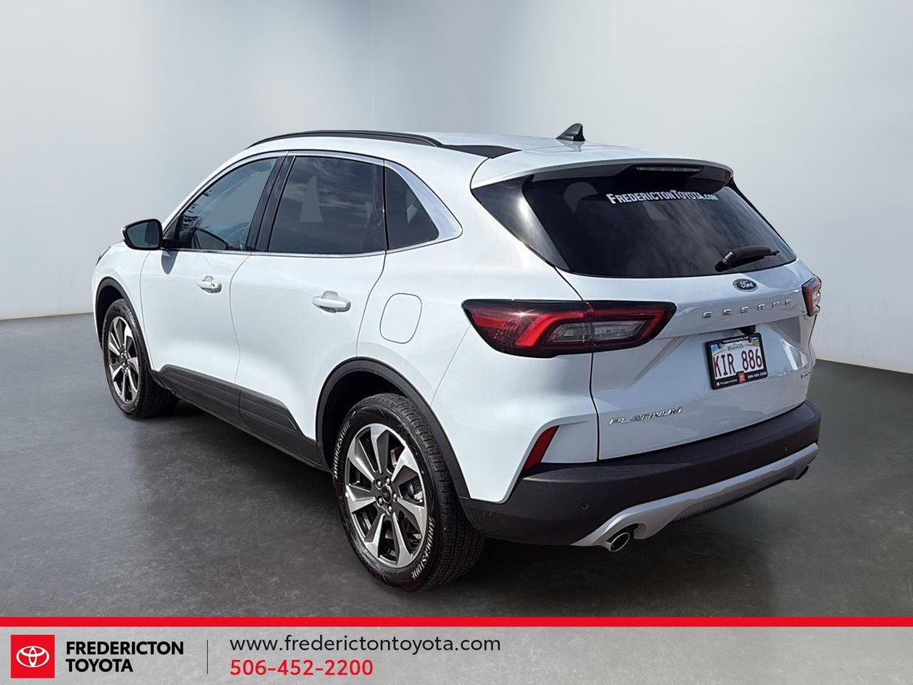 2025 Ford Escape Platinum Photo