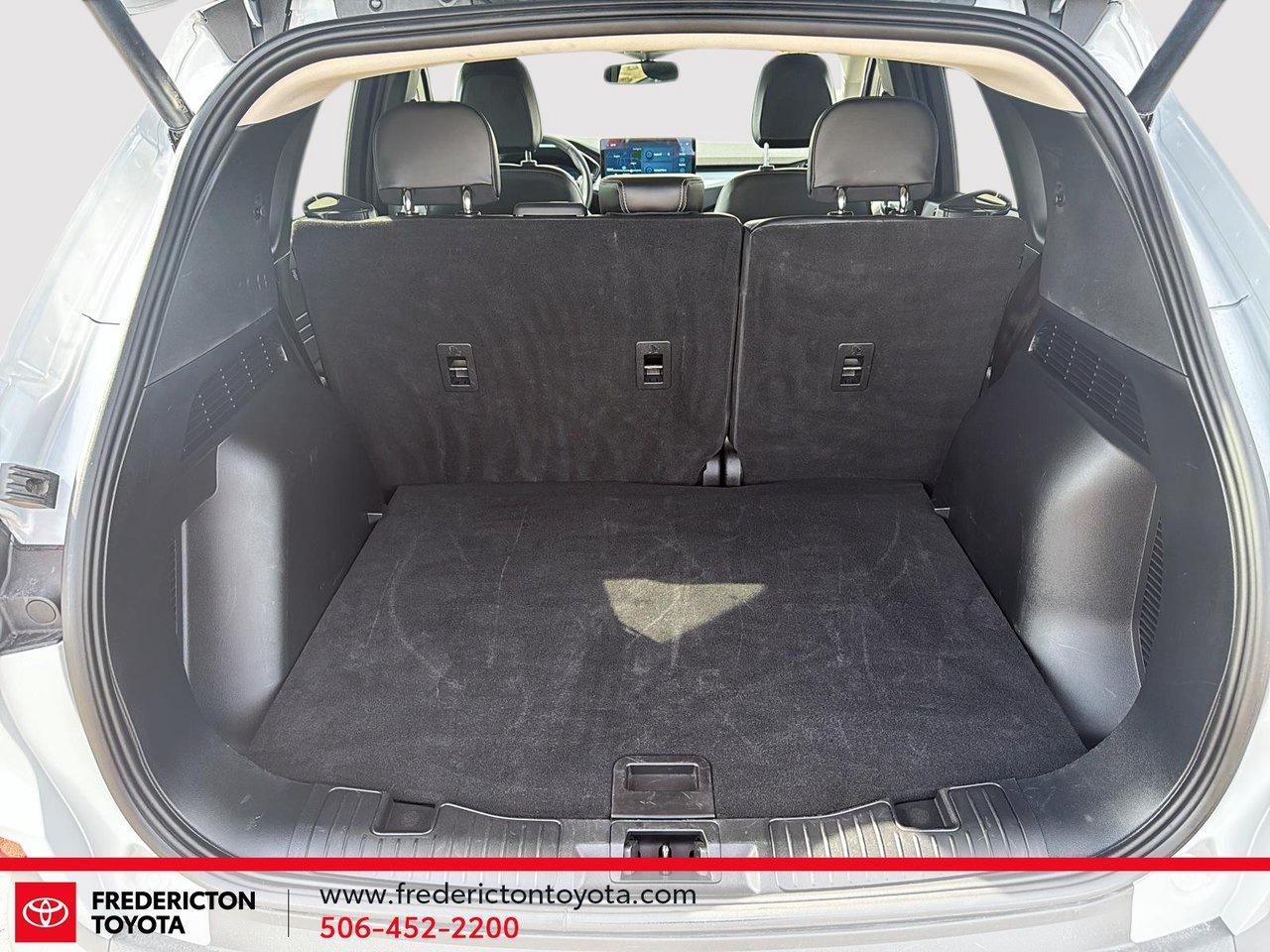 2025 Ford Escape Platinum Photo