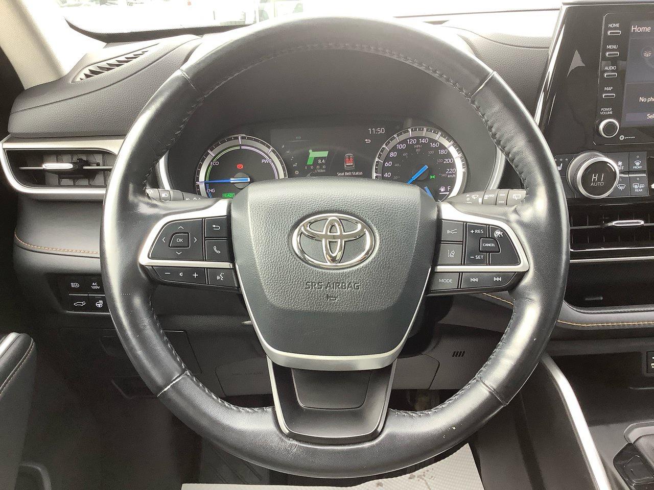 2022 Toyota Highlander HYBRID XLE Photo