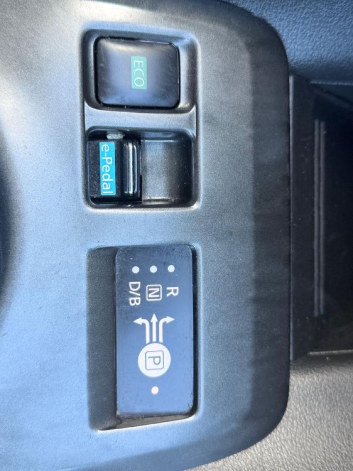 2018 Nissan Leaf S 4dr Hatchback Automatic Photo