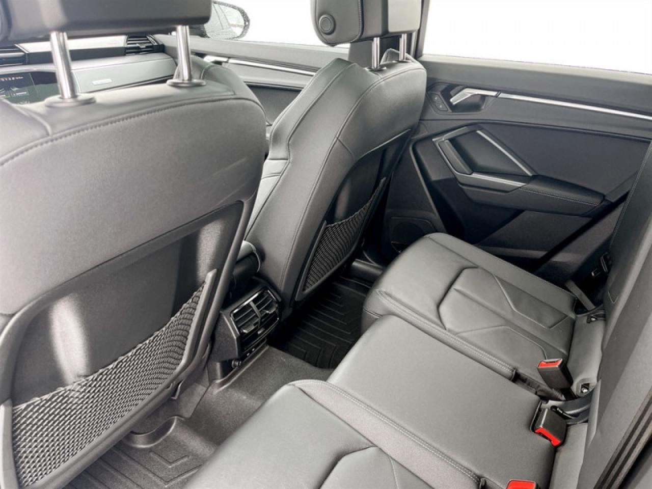 2023 Audi Q3 Technik 45 TFSI  **S LINE - ONE OWNER** Photo