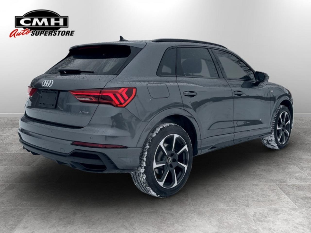 2023 Audi Q3 Technik 45 TFSI  **S LINE - ONE OWNER** Photo