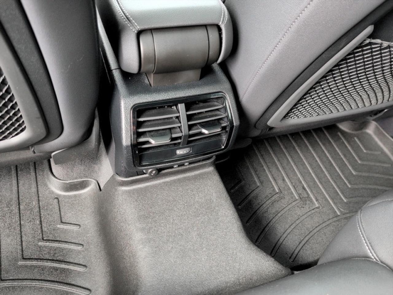 2023 Audi Q3 Technik 45 TFSI  **S LINE - ONE OWNER** Photo