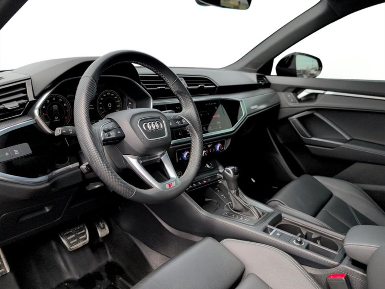 2023 Audi Q3 Technik 45 TFSI  **S LINE - ONE OWNER** Photo