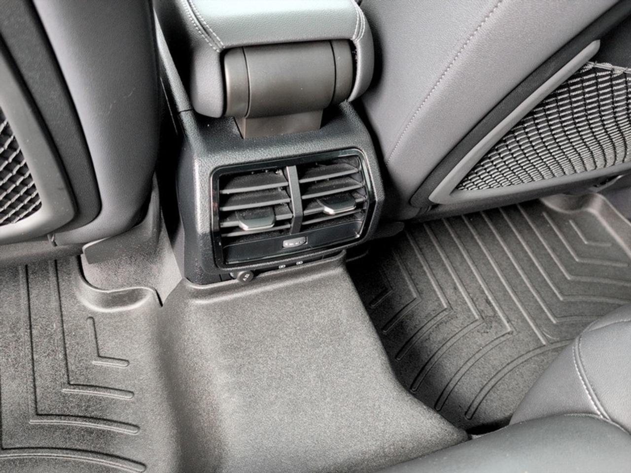2023 Audi Q3 Technik 45 TFSI  **S LINE - ONE OWNER** Photo