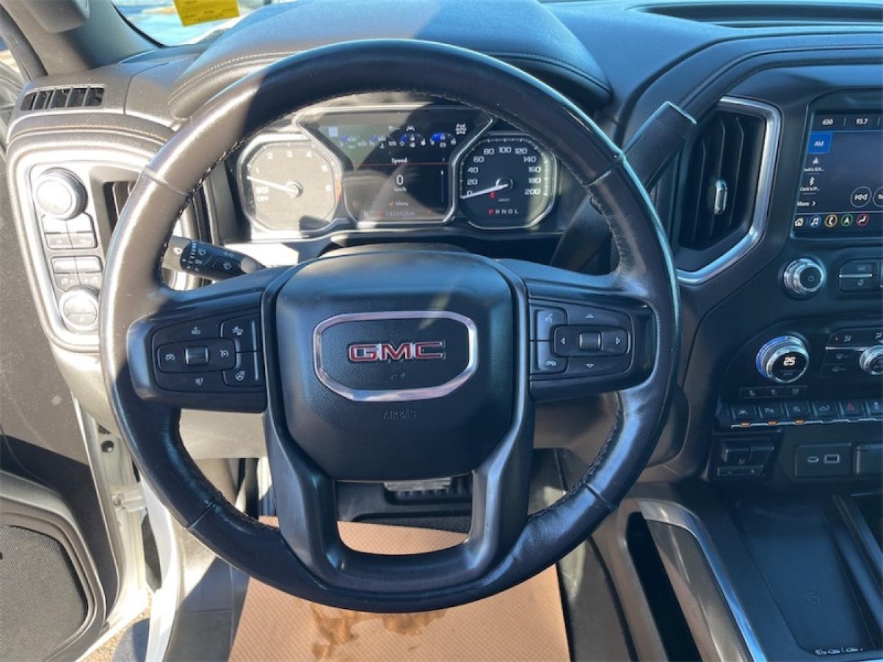 2021 GMC Sierra 1500 AT4  - Leather Seats -  Cooled Seats Photo5