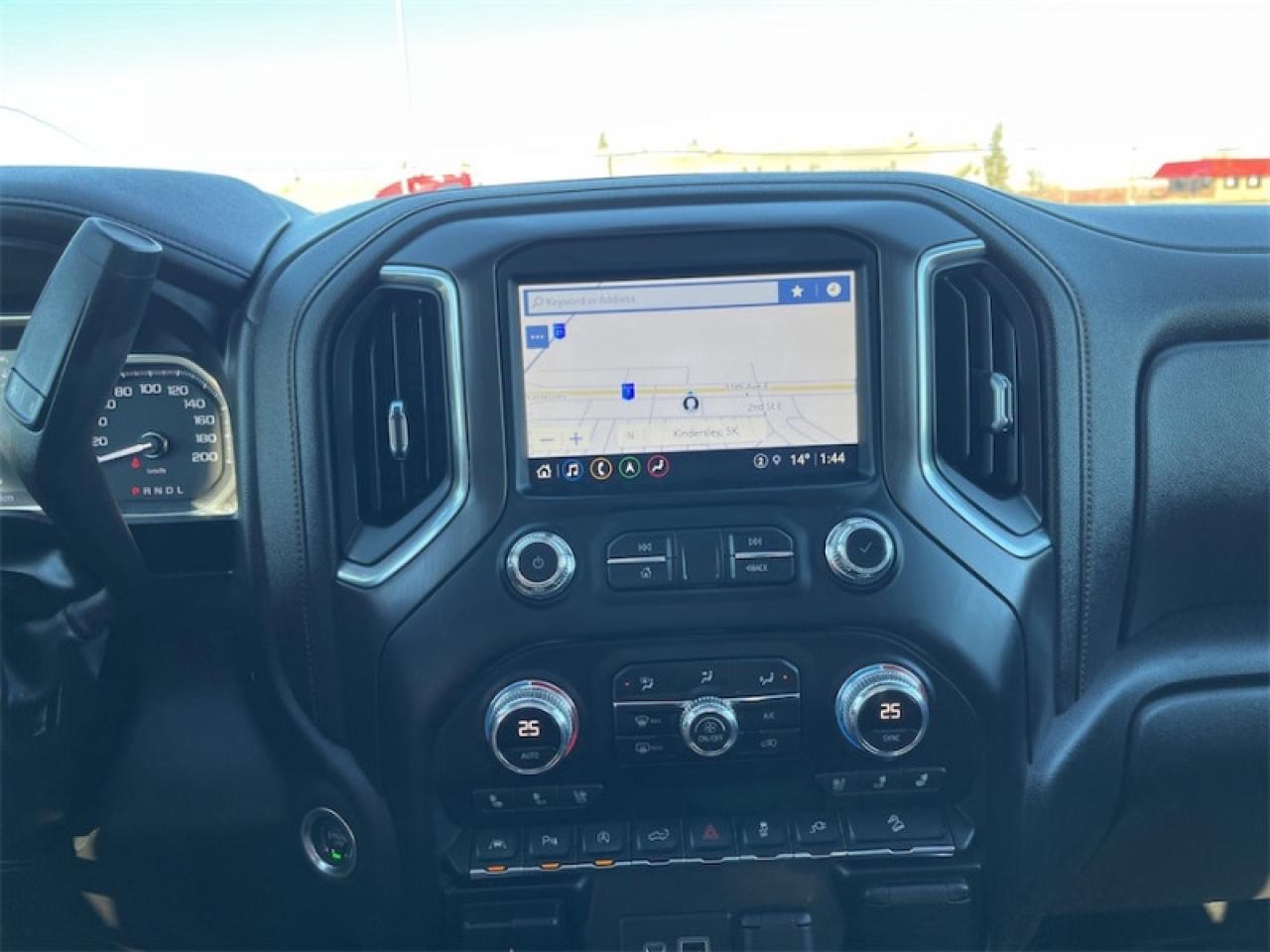 2021 GMC Sierra 1500 AT4  - Leather Seats -  Cooled Seats Photo5