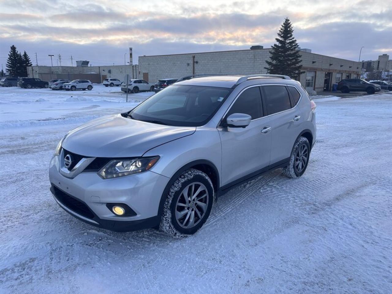 Rogue SL AWD 2015 - top line model



Fully loaded - 5 Passenger



176,000 km. 1 Owner Clean title 



Panoramic roof

Leather Seats 

Power seats 

BLIND SPOT DETECTION

COLLISION AVOIDANCE 

Heated seats 

Navigation

360 Camera

Back up Camera

Remote starter

Power hatch

18 Aluminum Rims



Fully loaded Rogue in like New condition 



Brand new safety 



$12888   Get it before its gone !!



Price now $11988.  Final