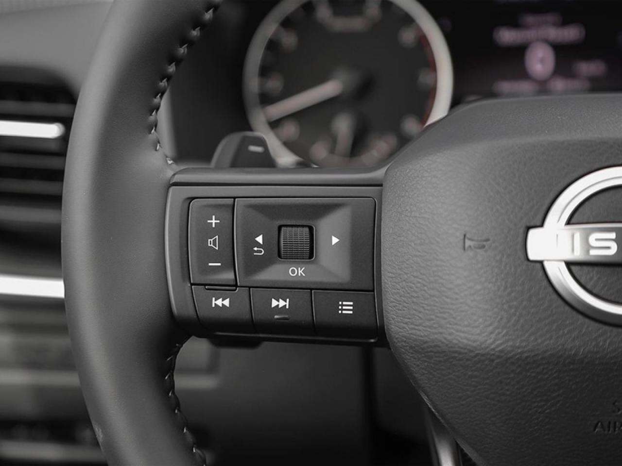 2026 Chevrolet Trax LT  LT, HEATED SEATS, REMOTE START Photo