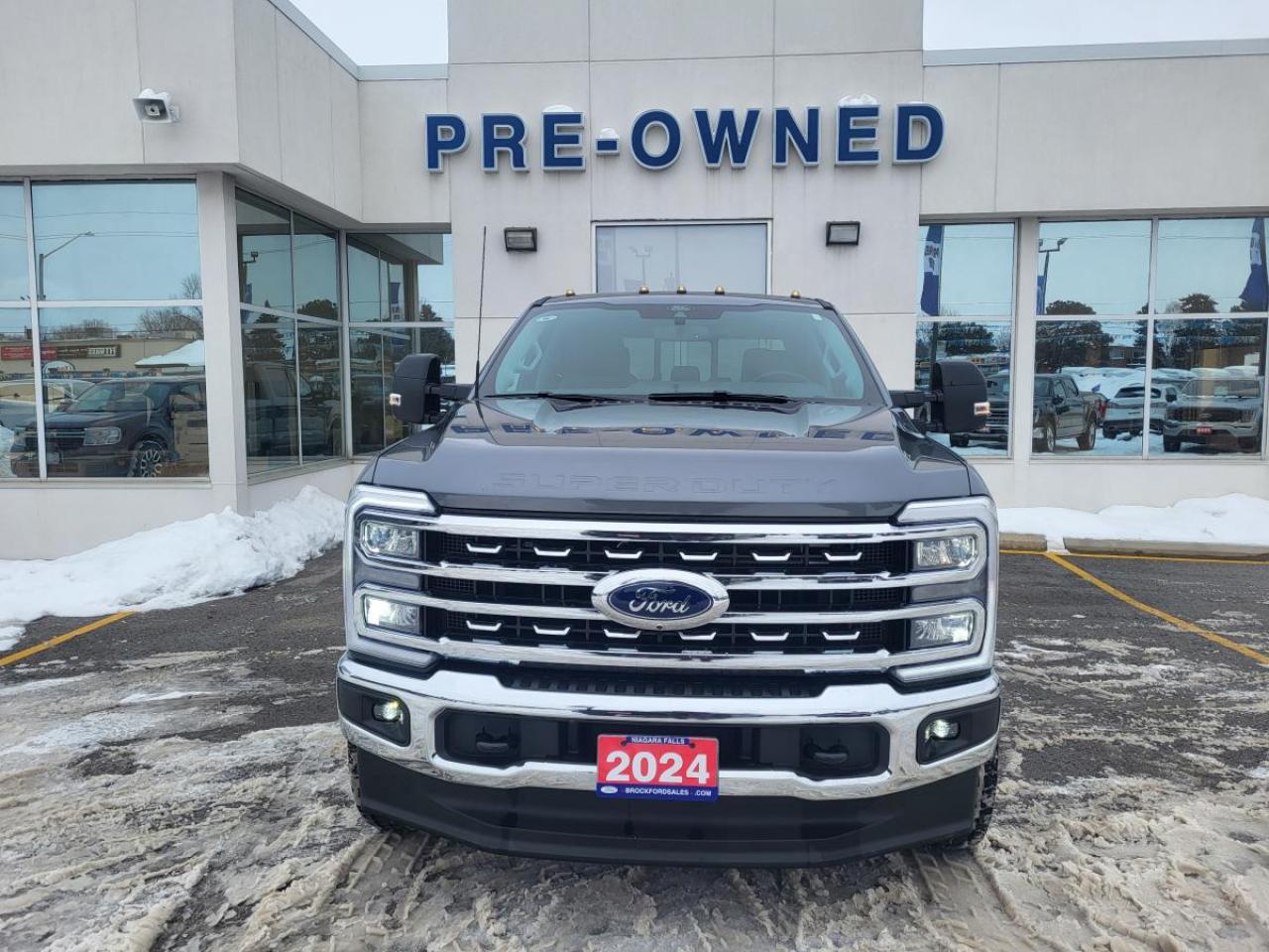 2024 Ford F-250 Super Duty SRW LARIAT 4WD Crew Cab 8' Box Photo