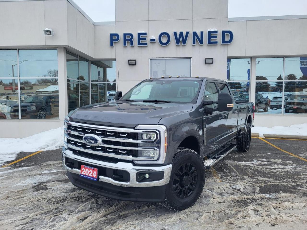 2024 Ford F-250 Super Duty SRW LARIAT 4WD Crew Cab 8' Box Photo0