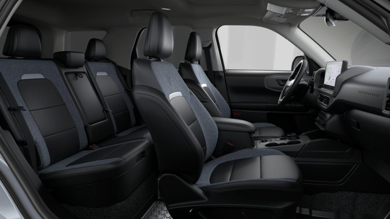 2026 Ford Bronco Sport Outer Banks Photo