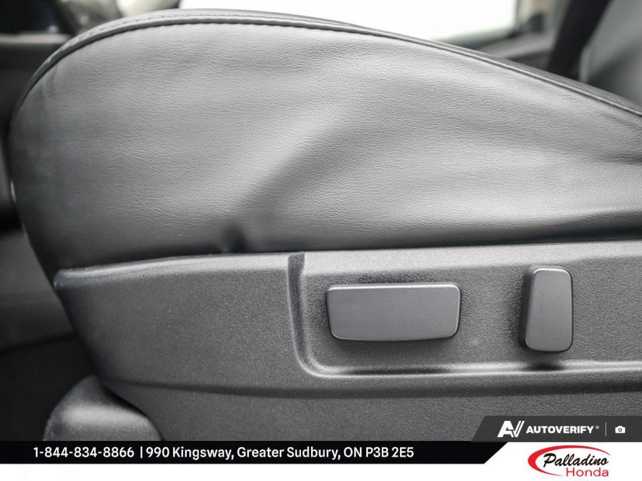 2019 Mitsubishi Outlander Phev SE Photo