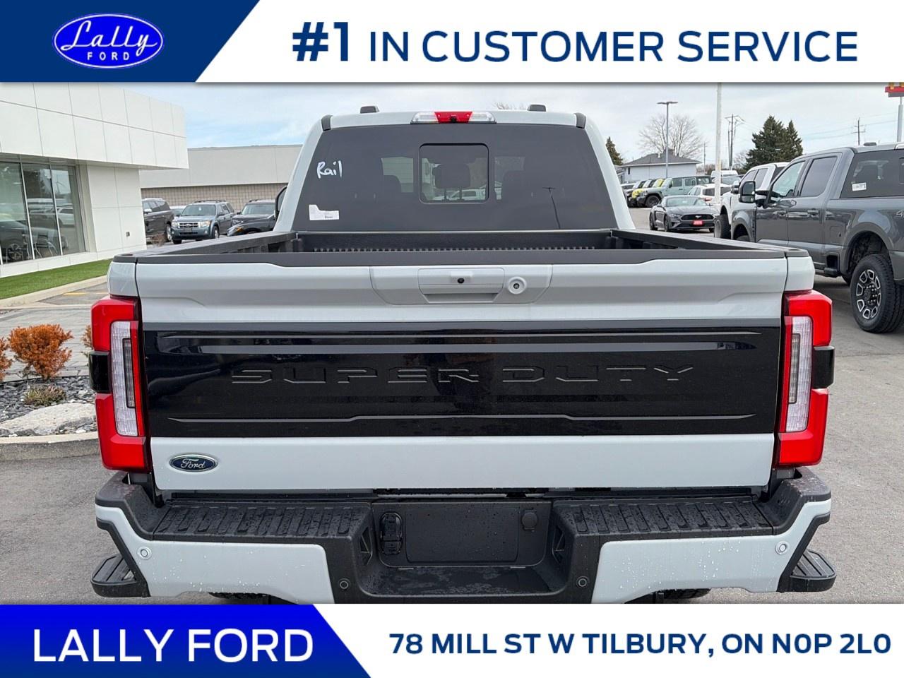 2026 Ford F-250 Super Duty SRW PLATINUM 4WD CREW CAB 6.75' BOX Photo3